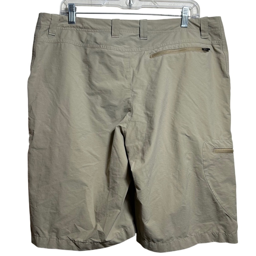 Patagonia Mens Tan Khaki Cargo Hiking Shorts Size 36 10 Inch Inseam Outdoor - Picture 4 of 4